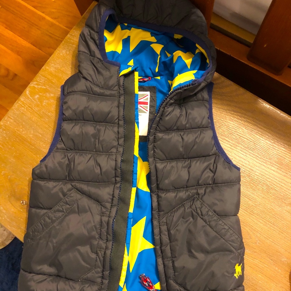 Boys vest with hood